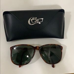 Ray Ban Tortoise Frames